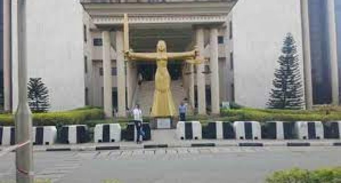 FEDERAL HIGH COURT GOES ON EASTER VACATION APRIL 8