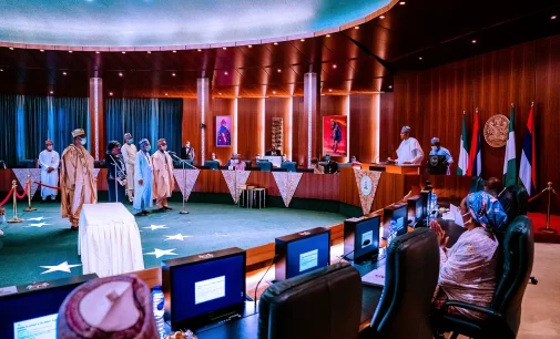 PRESIDENT BUHARI SWEARS IN 4 NEW PERMANENT SECRETARIES