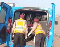 ONE DIES,10 INJURED ON ABEOKUTA-SAGAMU EXPRESSWAY AUTO CRASH