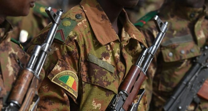 IVORY COAST URGES MALI TO FREE ITS DETAINED SOLDIERS